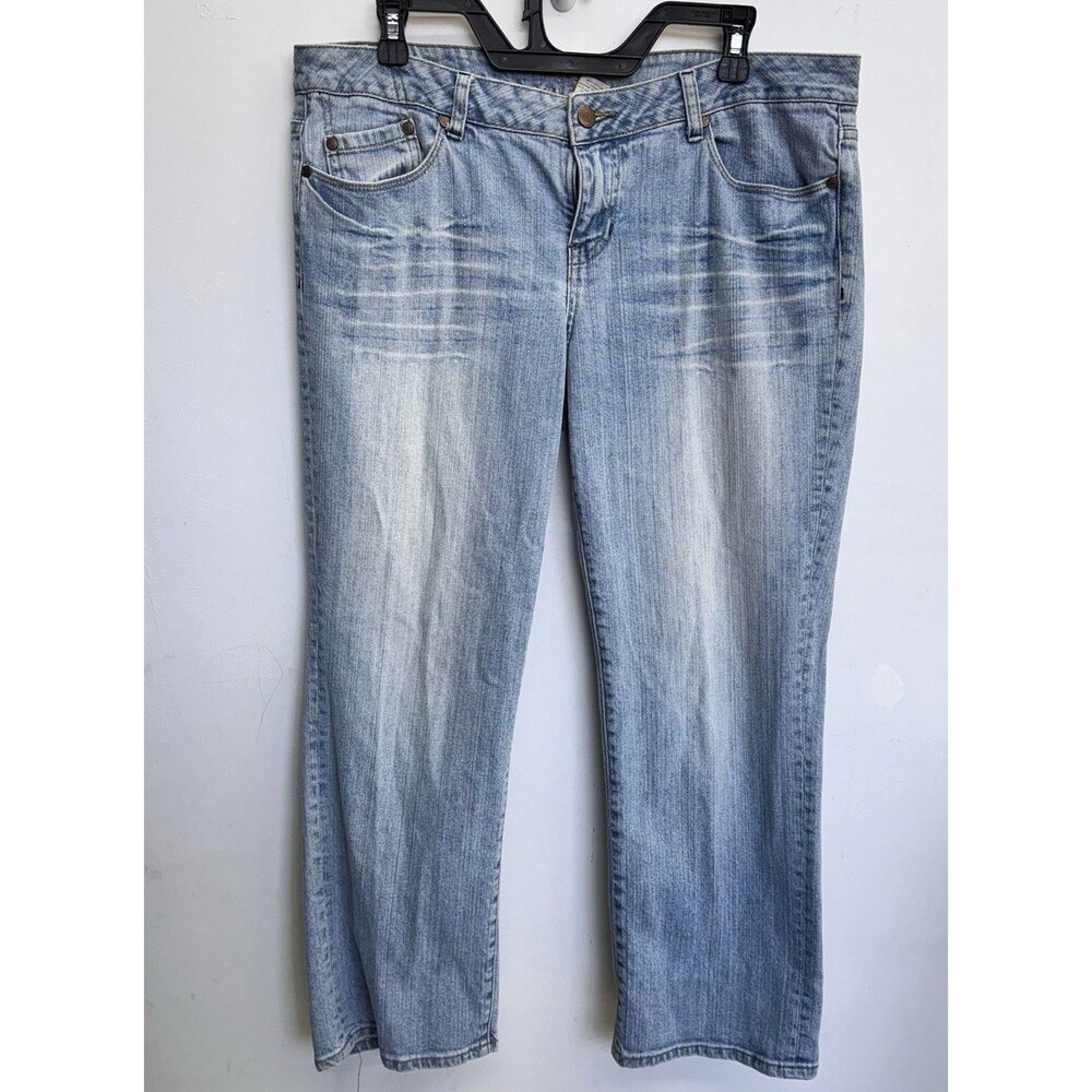 American Rag Cie Womens Jeans Straight Leg Denim Size 11 Waist 36 Light Wash